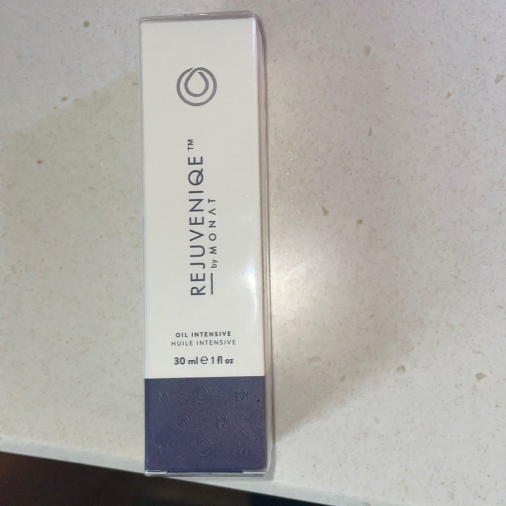 Monat oil intensive